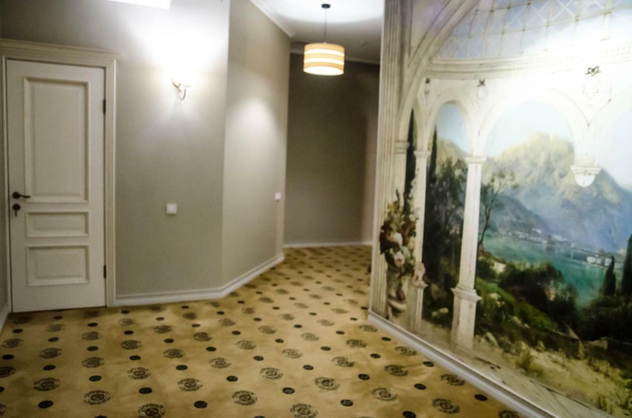 Hotel Luxury House Schymkent Exterior foto